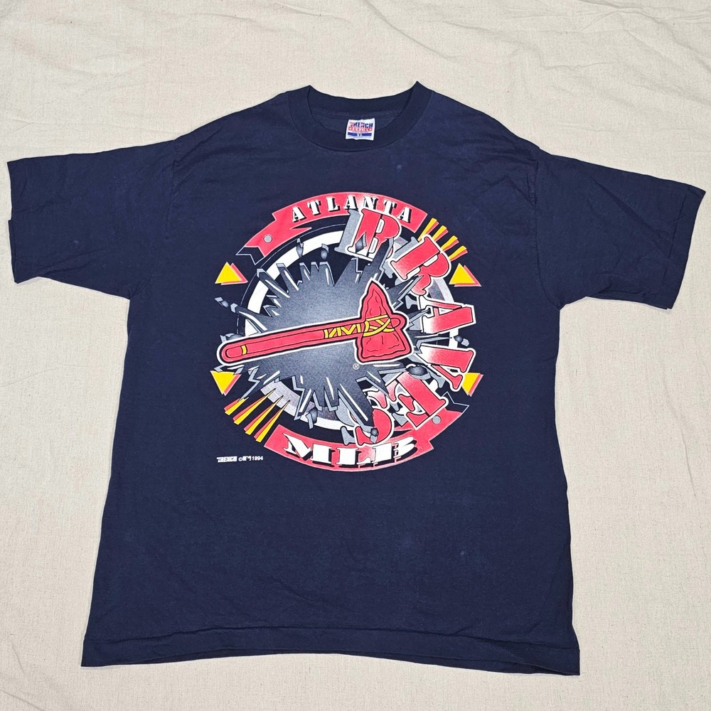 Trench Ultra Atlanta Braves MLB Tomahawk Graphic Navy Blue T-Shirt 1994 Vintage